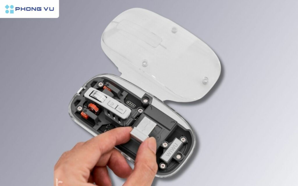 Chuột không dây không hoạt động có thể do hết pin