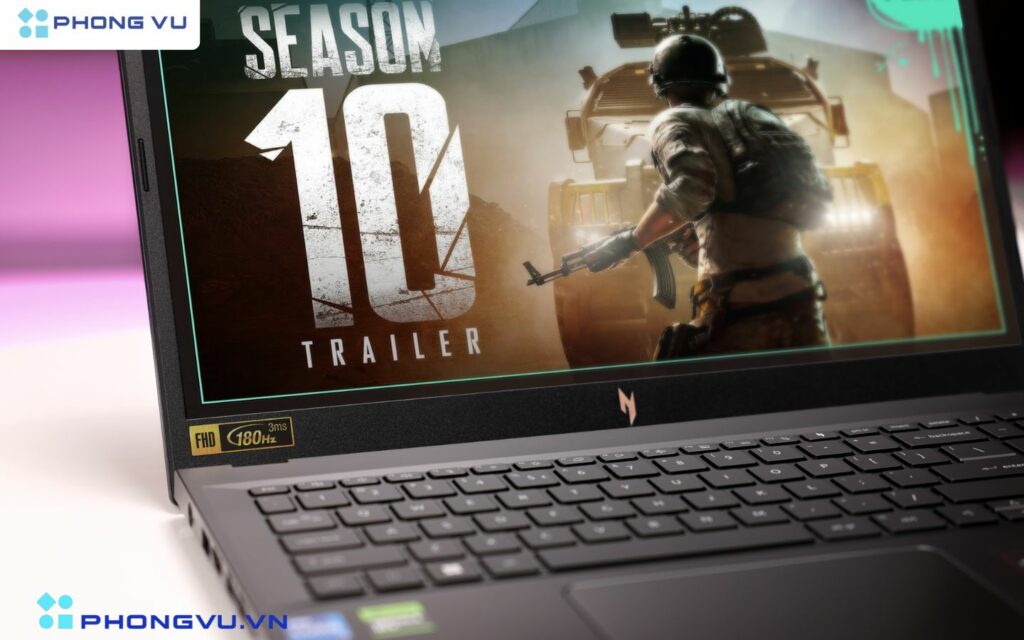 Khi cầm ACER Nitro V ANV15-51-91T5 trên tay, điều đầu tiên khiến bạn ấn tượng là sức mạnh mà nó mang lại.