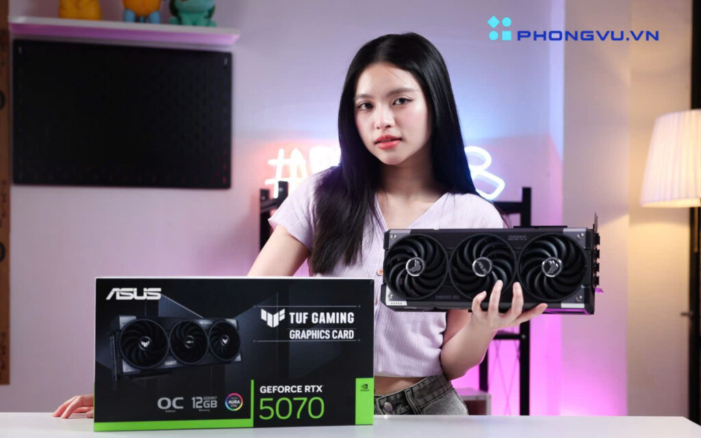 ASUS TUF Gaming RTX 5070 đã ghi điểm với mình nhờ thiết kế cứng cáp