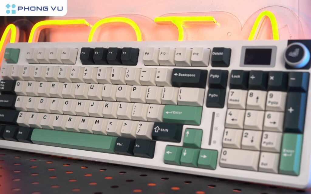 AULA S98 PRO sở hữu thiết kế tối giản nhưng không kém phần sang trọng với vỏ làm từ nhựa cao cấp