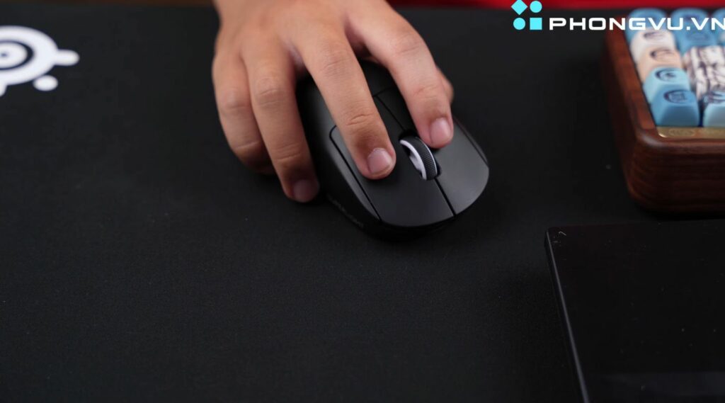 Cảm biến Hero 2 và polling rate 2000Hz - nâng cấp đáng giá cho game thủ chuyên nghiệp