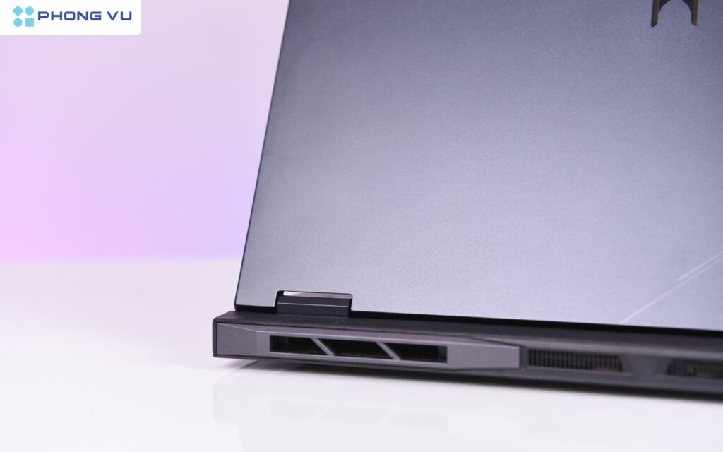 Acer Predator Helios Neo 14 PHN14-51-96HG được trang bị cấu hình mạnh mẽ