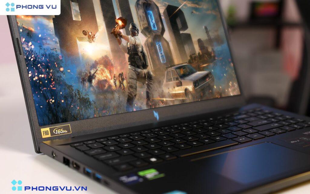 Điểm nhấn chính là GPU GeForce RTX 3050 6GB GDDR6, dù không phải dòng cao cấp nhưng vẫn đủ để chơi game 1080p ổn định.