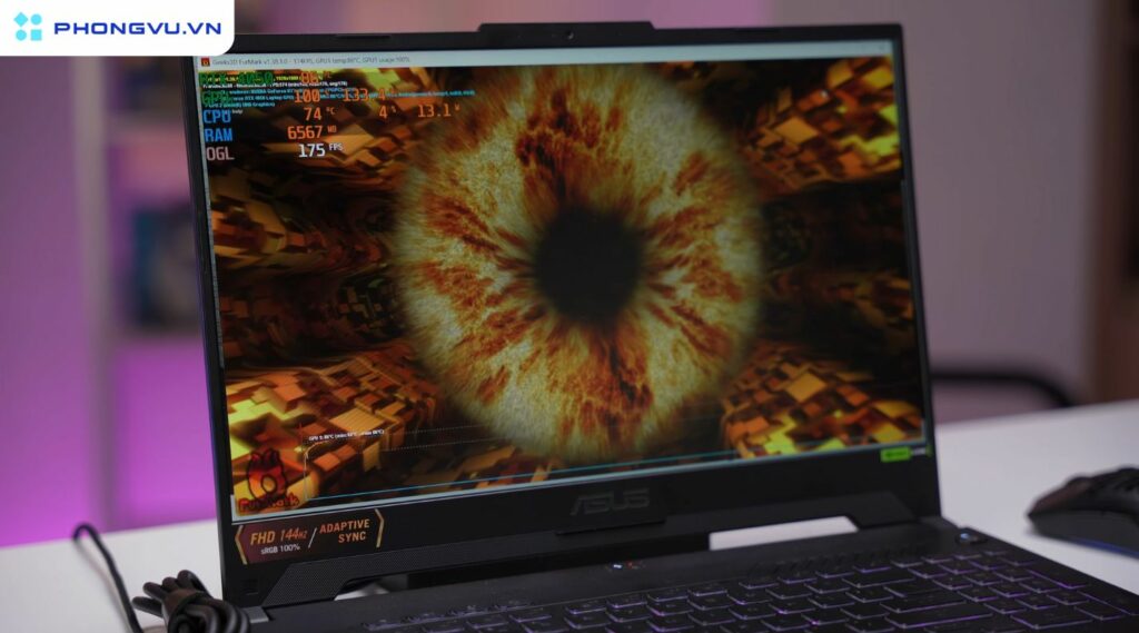 Màn hình của ASUS TUF F15 FX507VU-LP315W có kích thước 15.6 inch, độ phân giải FHD 1920x1080, tần số quét 144Hz