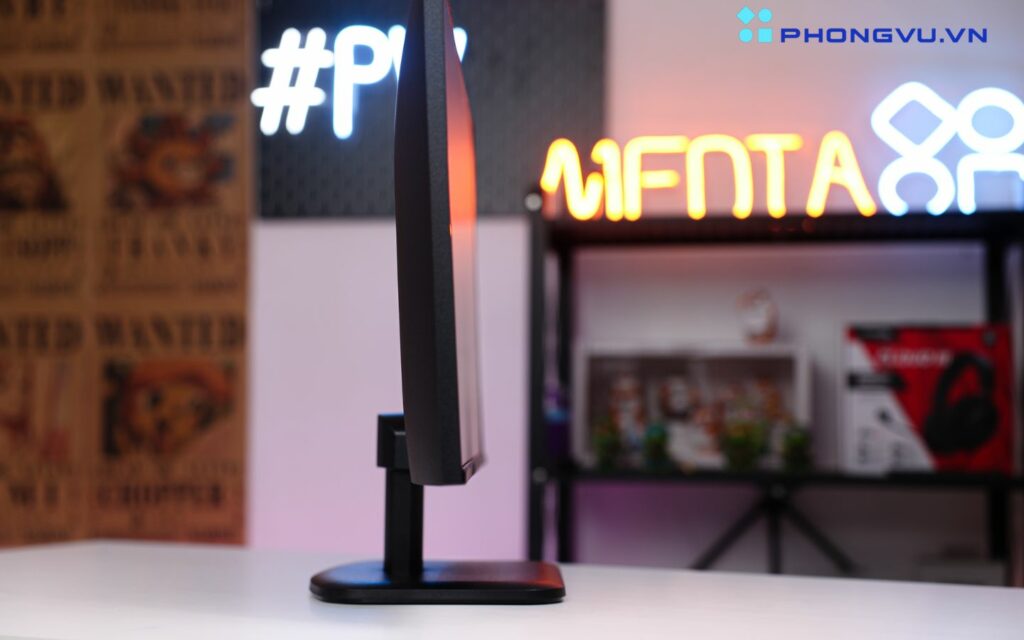 Về bảo vệ mắt, ACER EK251Q G tích hợp công nghệ BlueLightShield, cho phép giảm lượng ánh sáng xanh phát ra từ màn hình. Tính năng này đặc biệt hữu ích khi sử dụng trong thời gian dài, giúp giảm mỏi mắt và hạn chế ảnh hưởng đến giấc ngủ.