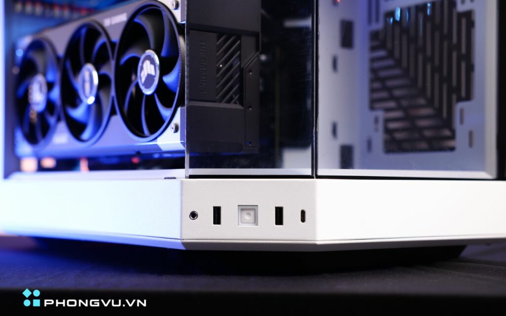 Asus TUF Gaming X870-PLUS WIFI sử dụng chipset X870 mới nhất, hỗ trợ PCIe 5.0 cho cả GPU và SSD