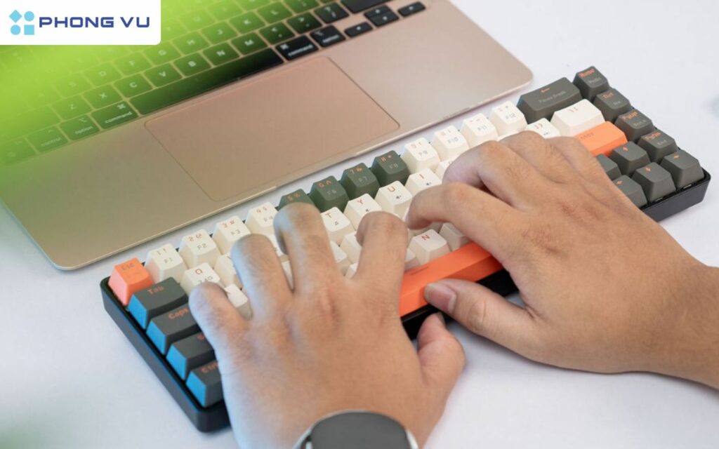 Nhân viên văn phòng nên sử dụng bàn phím Hot Swap