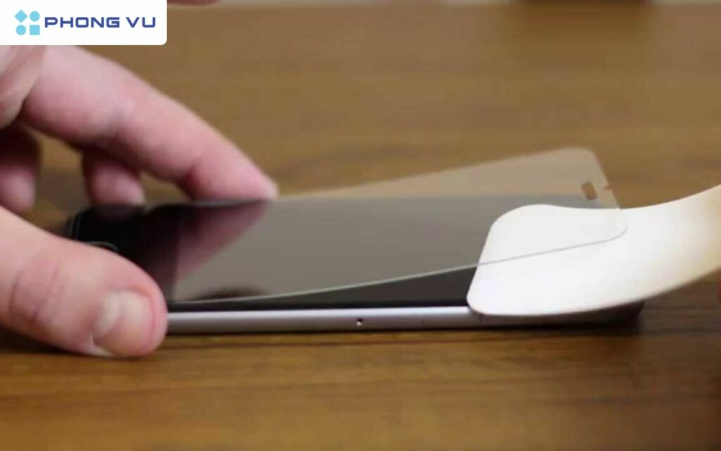 Kiểm tra và làm sạch màn hình