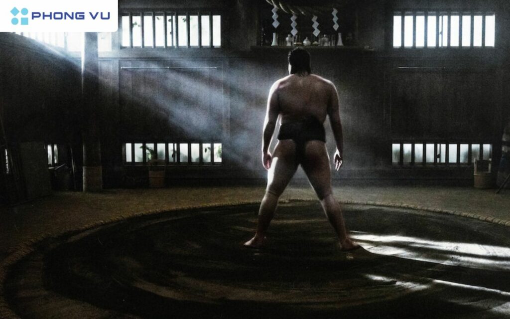 Thánh Vực Sumo kể về hành trình trở thành đô vật sumo của anh chàng Kiyoshi