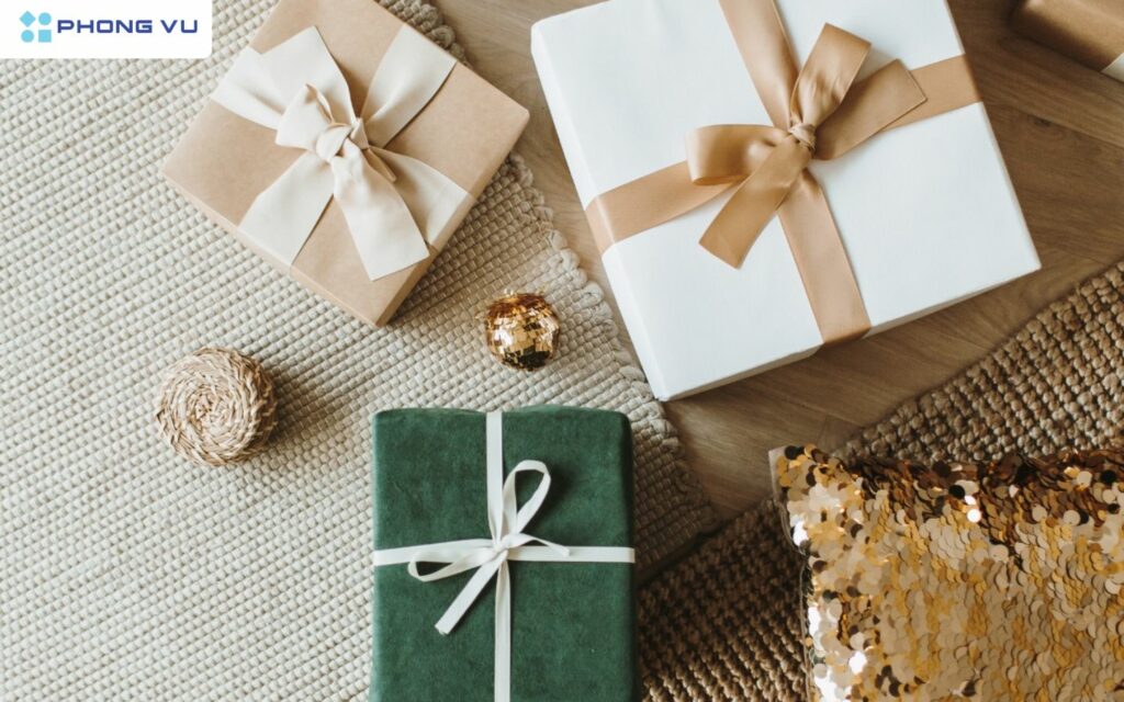 Nên chọn món quà phù hợp với sở thích và nhu cầu của người nhận