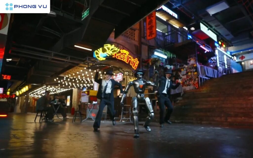 Robot Trung Quốc gây sốt với màn nhảy theo điệu "lưỡi rìu" trong phim của Châu Tinh Trì 1 Robot Trung Quốc nhảy múa điệu nghệ hệt con người