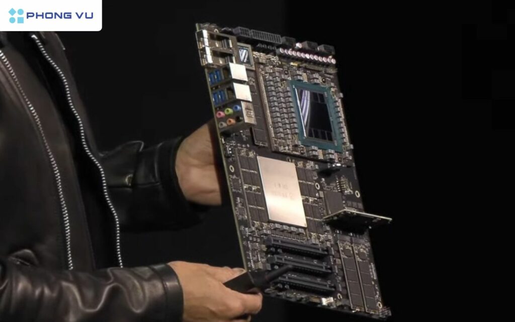 Siêu chip AI Vera Rubin của Nvidia ra mắt, nền tảng cho robot hình người 4 Bộ đôi chip mạng quang tử silicon