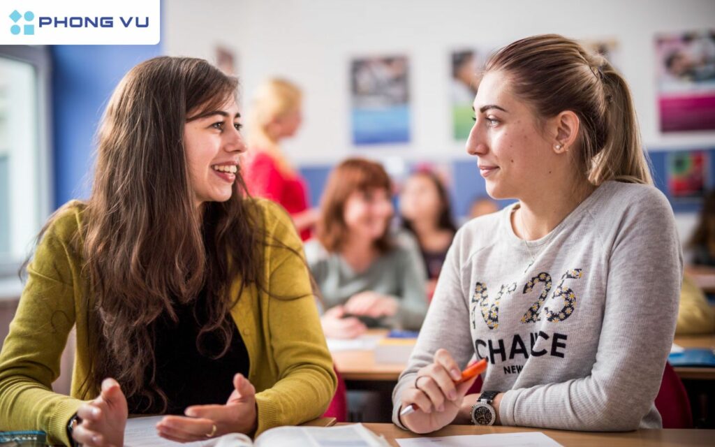 Giao tiếp bằng tiếng Anh mỗi ngày để tăng khả năng ghi nhớ