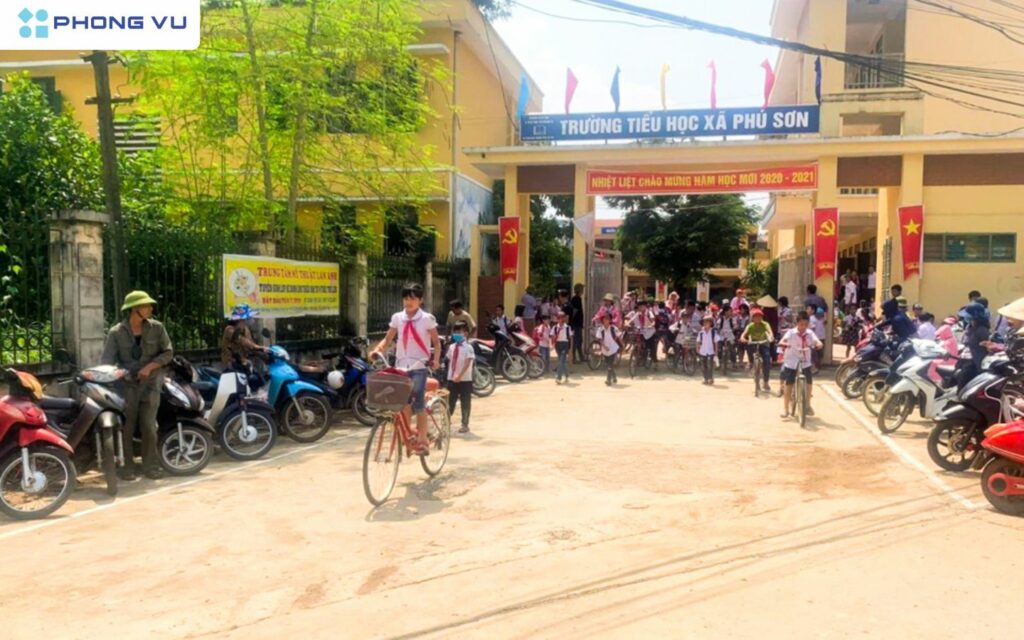 Cuộc thi Sáng kiến bảo đảm trật tự trường học về phòng chống bạo lực học đường 2 Trường học không chỉ là nơi truyền tải kiến thức mà còn là “ngôi nhà thứ hai” định hình nhân cách, kỹ năng sống cho học sinh.