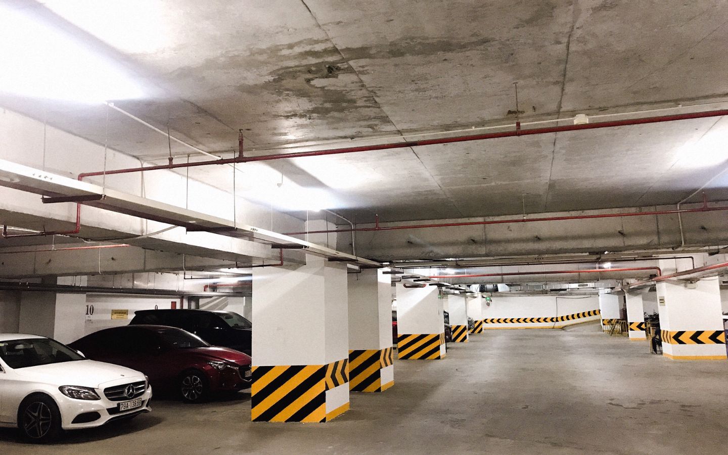 Hầm gửi xe khách sạn Grand - Đồng Khởi (Nguồn: Internet)