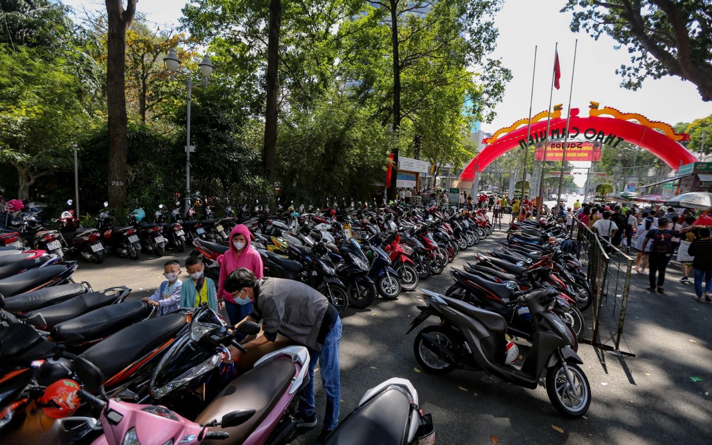 Bãi gửi xe Thảo Cầm Viên (Nguồn: Internet)