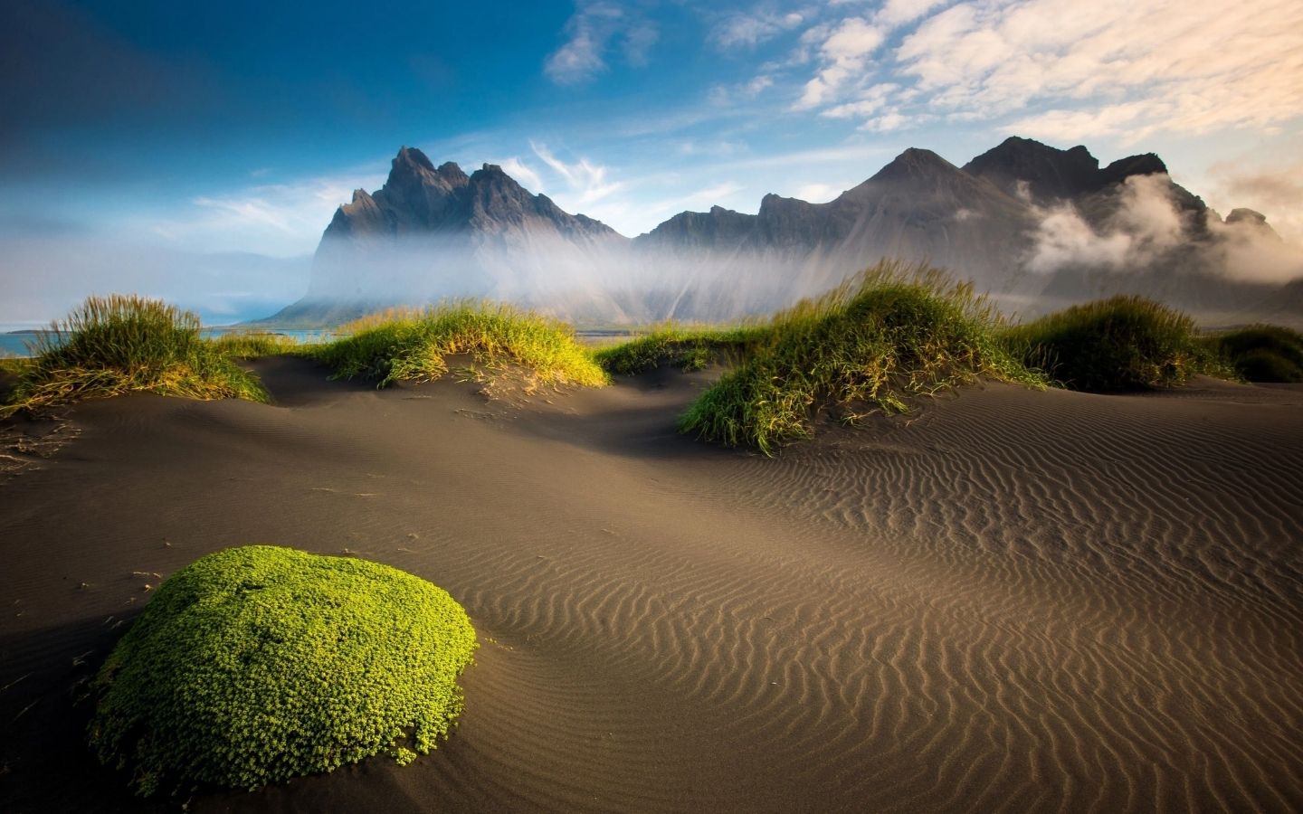 Thung lũng xanh mướt yên bình