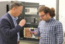Pin làm bằng chất thải hạt nhân, an toàn khi chạm vào Pin làm bằng chất thải hạt nhân