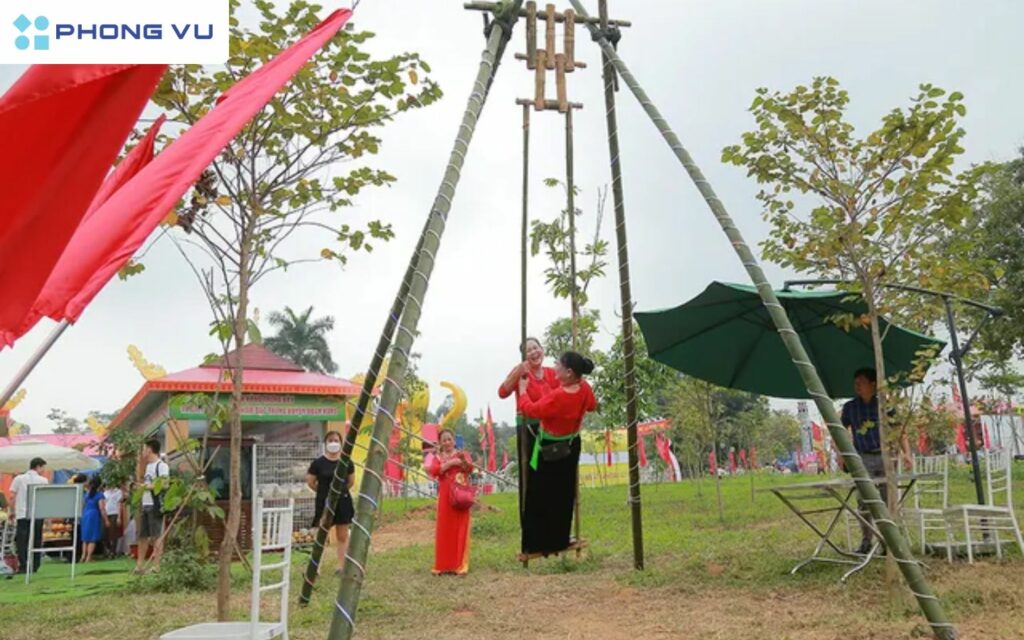 Tất tần tật thông tin về Lễ hội Đền Hùng 2025, thời gian, địa điểm tổ chức 3 Lễ hội Đền Hùng luôn sôi động với nhiều chương trình, tiết mục, trò chơi