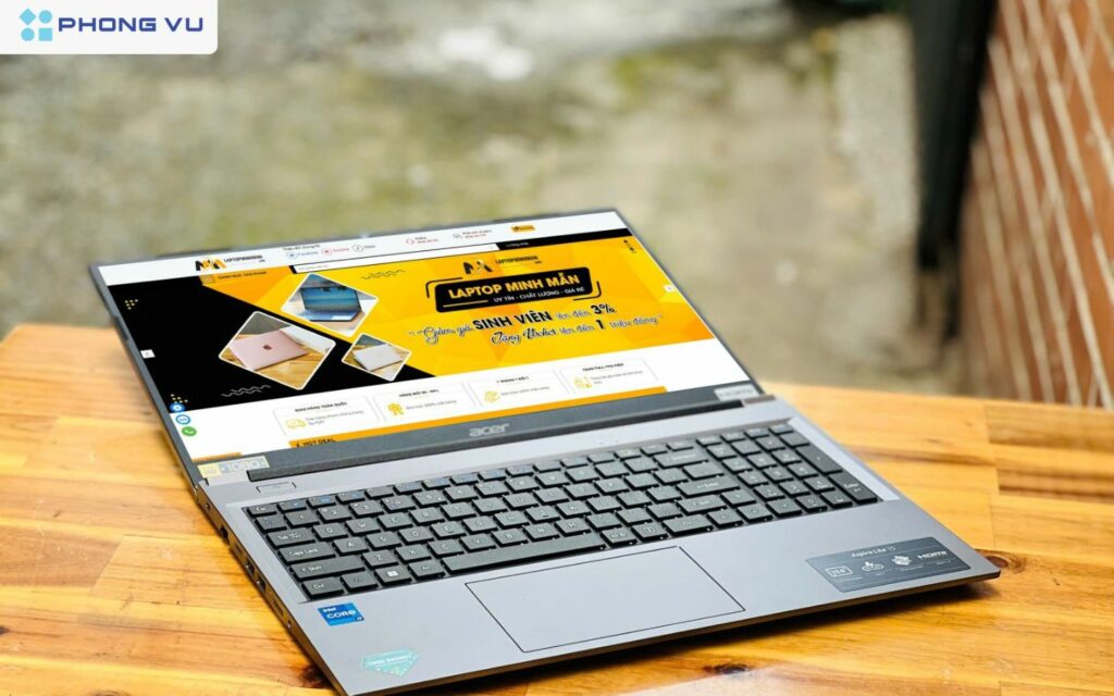 Đừng xem thường i7-1165G7, nó vẫn “chiến” tốt các bảng tính lớn hay họp online cả ngày.