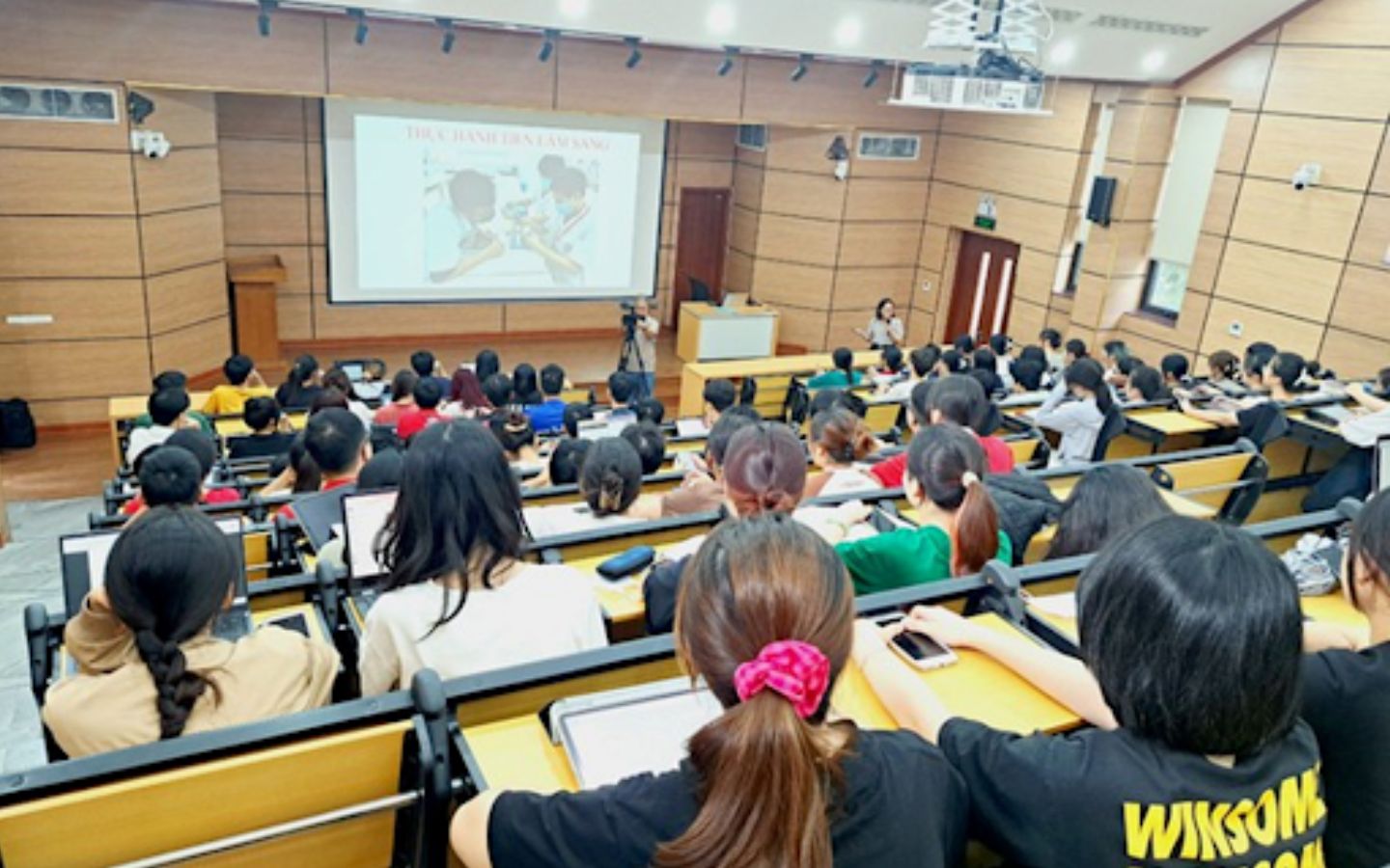 Điểm chuẩn (dự kiến) của đại học Y Hà Nội năm 2025