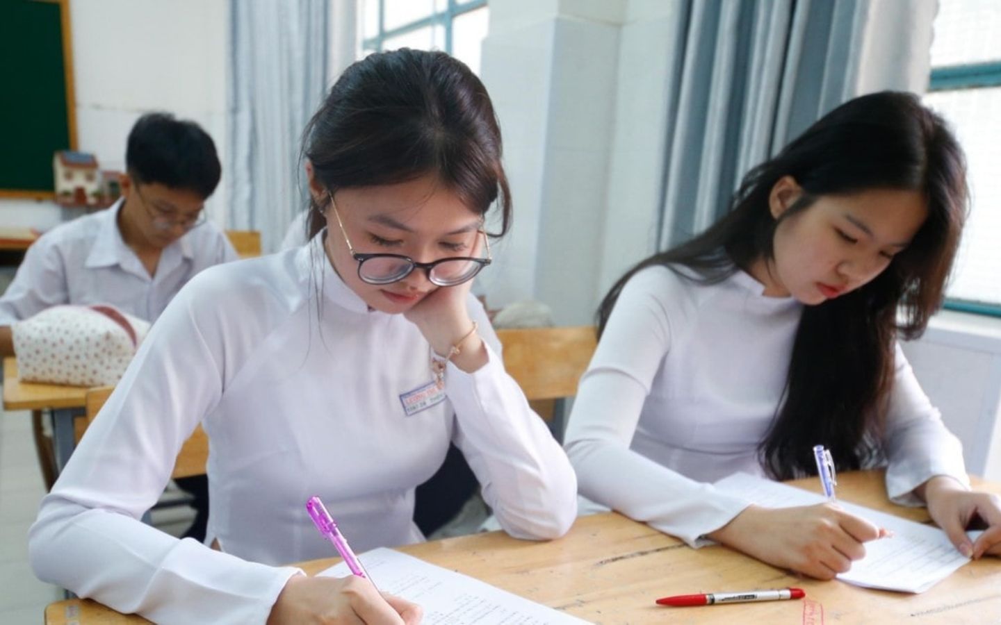 Xet tuyen dua tren ket qua ky thi tot nghiep THPT