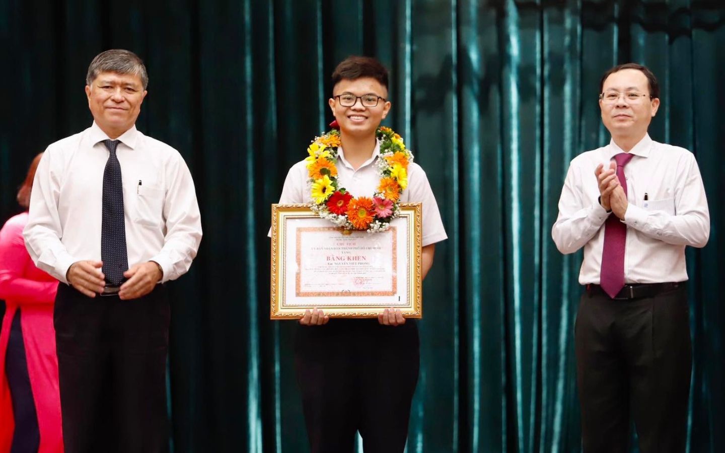 Xet tuyen thang va uu tien xet tuyen theo quy dinh cua Bo GDDT