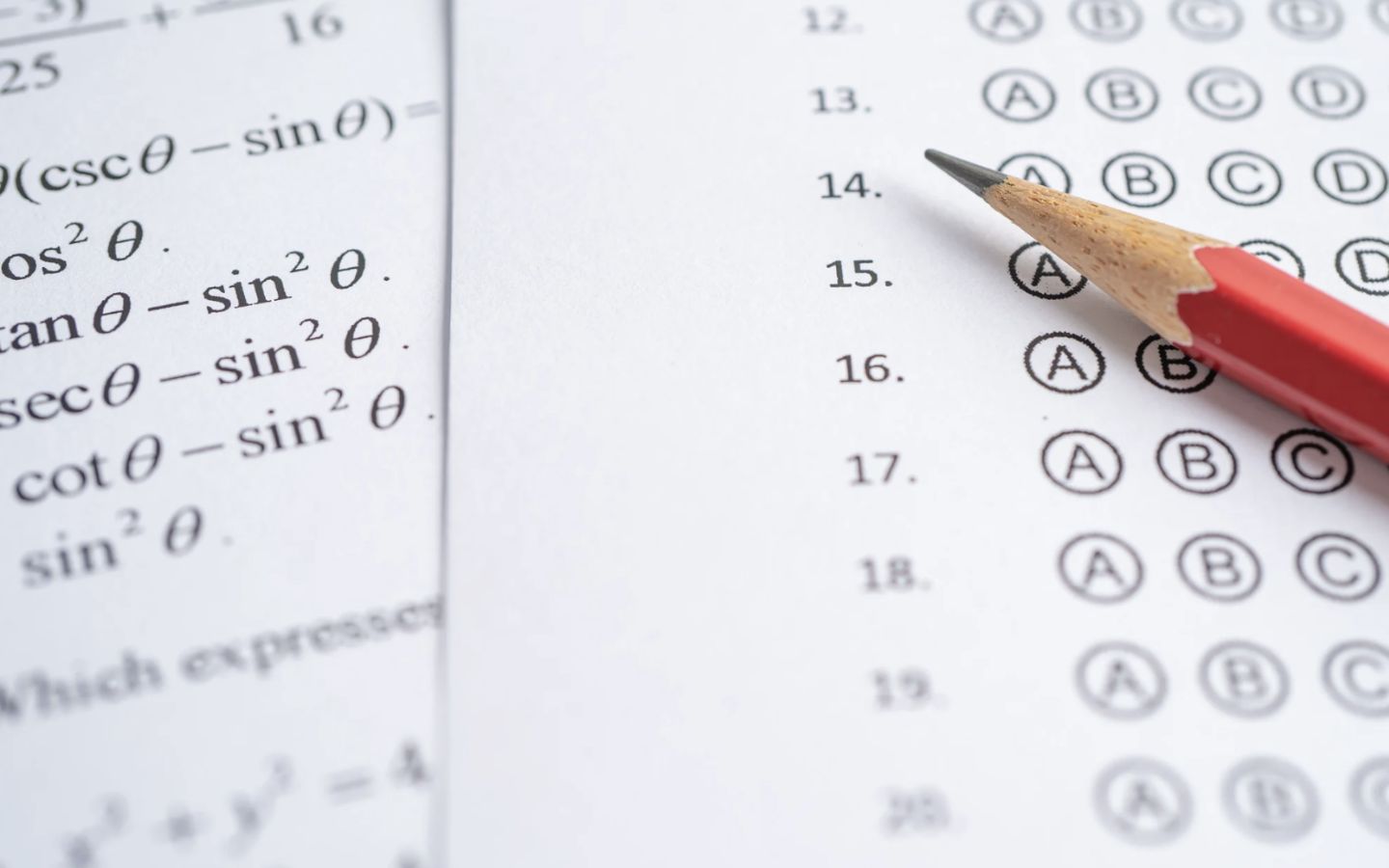 Công bố cấu trúc đề thi tốt nghiệp THPT năm 2025 (Nguồn: Internet)