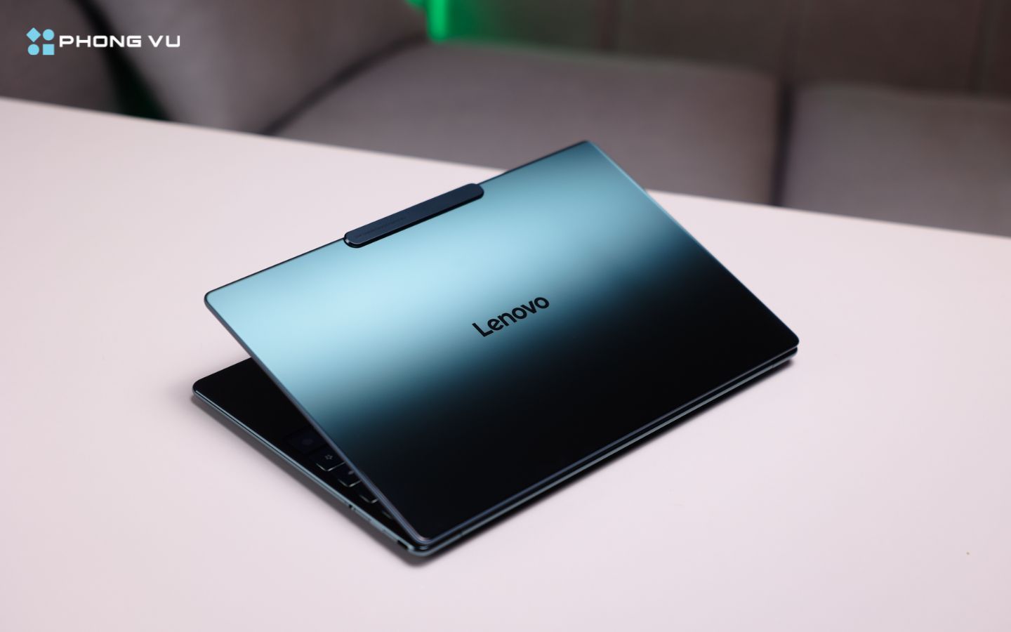 Yoga Slim 9  mang lại thời lượng sử dụng ấn tượng