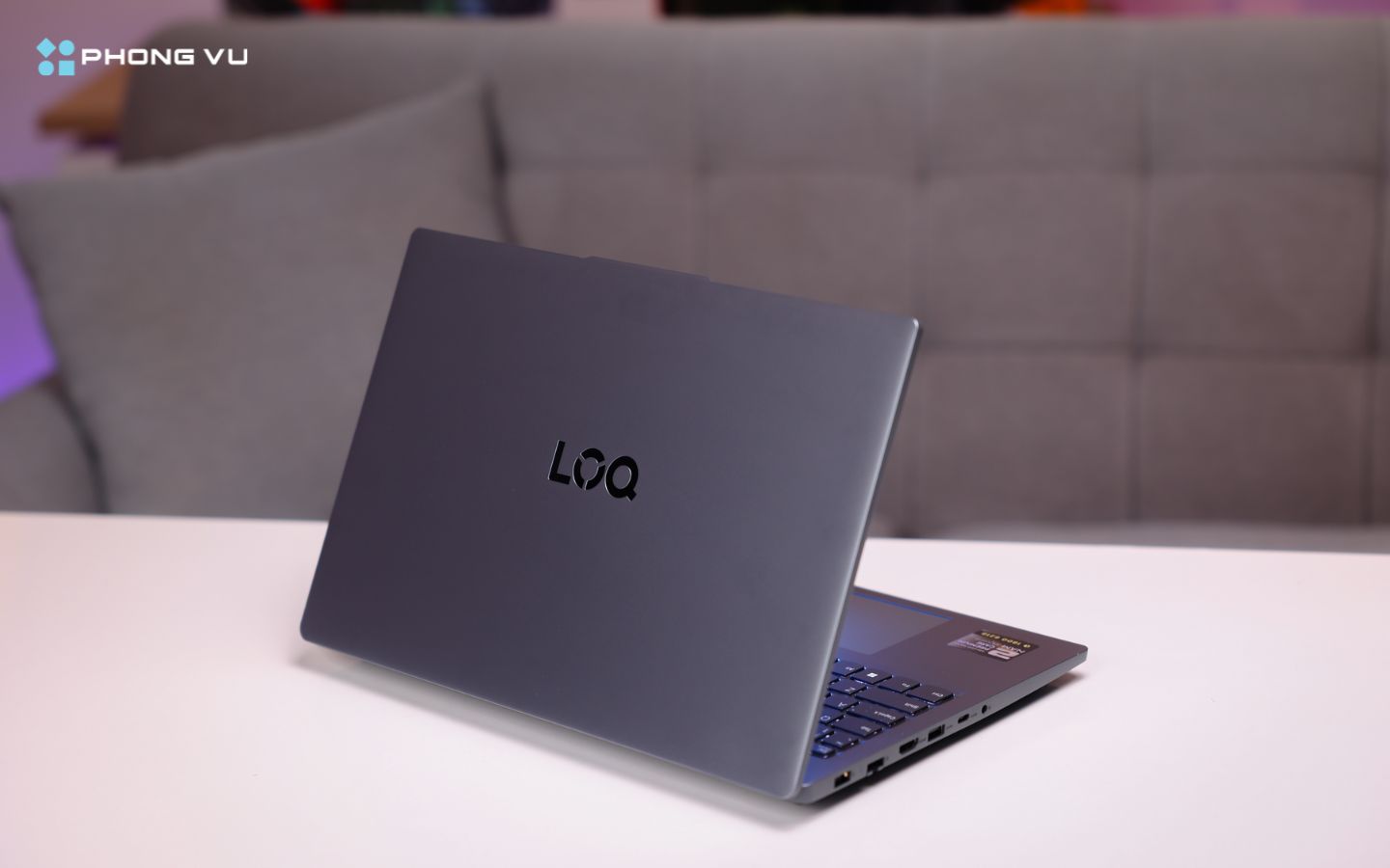 Sau một tuần sử dụng Lenovo LOQ Essential, mình thực sự ấn tượng với sự cân bằng mà máy mang lại.