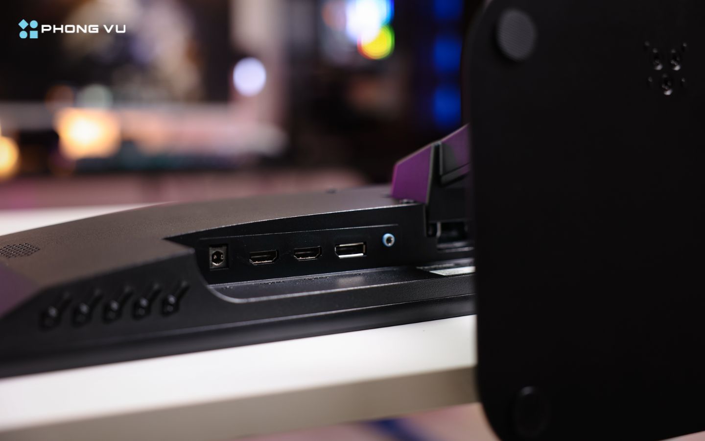 Đánh giá màn hình gaming ViewSonic VS20209 VX2457A: 170Hz giá siêu rẻ! 6 ViewSonic VX2457A được trang bị đầy đủ các cổng cần thiết cho một màn hình gaming tầm trung