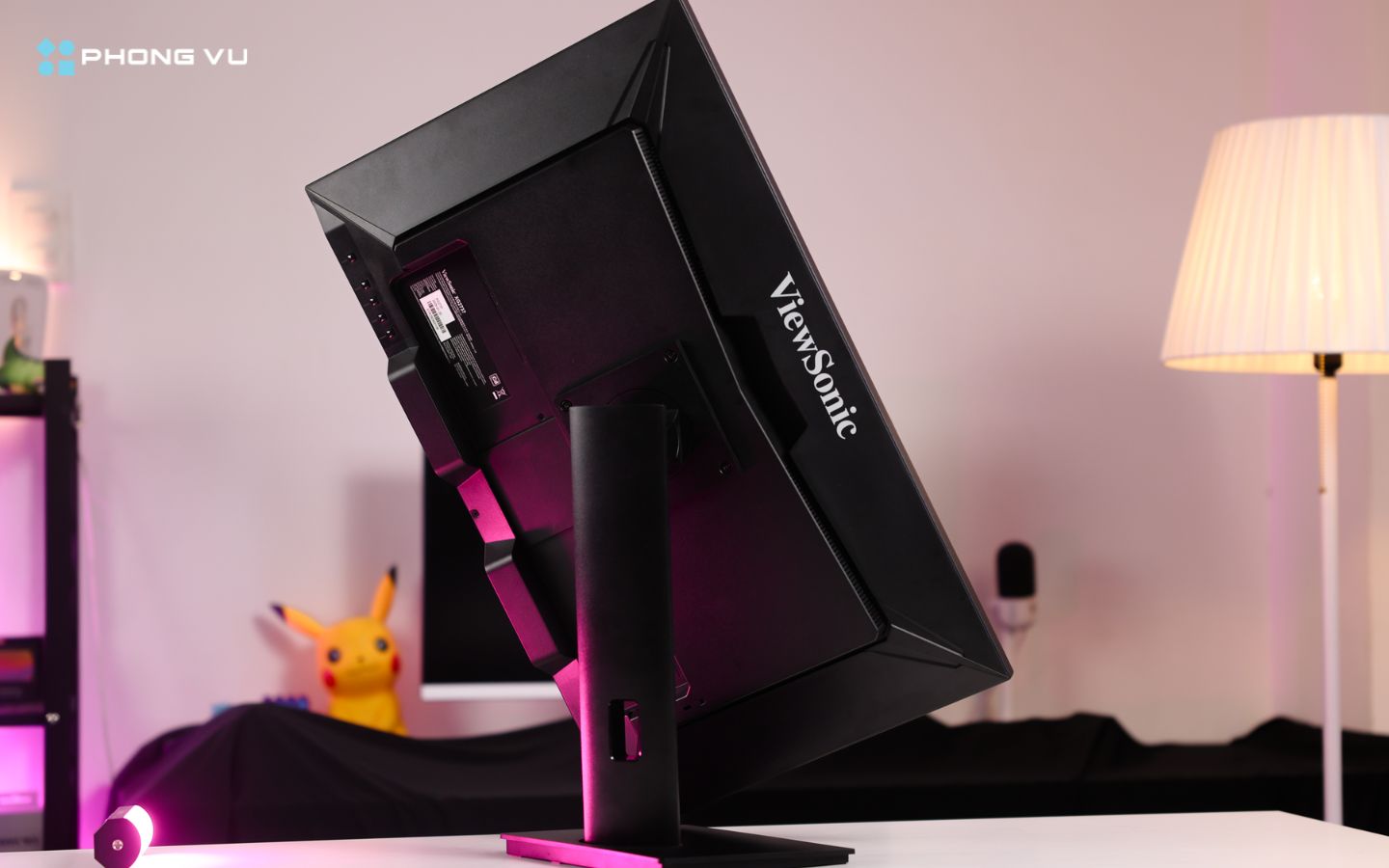 Đánh giá màn hình ViewSonic XG2737 27" IPS 520Hz Gsync chuyên game 6 Màn hình có thể điều chỉnh độ cao tối đa 130mm, xoay ngang ±45 độ