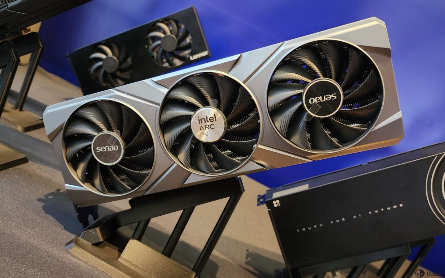 Dòng GPU này của Intel sẽ giúp người dùng tiết kiệm chi phí tối đa