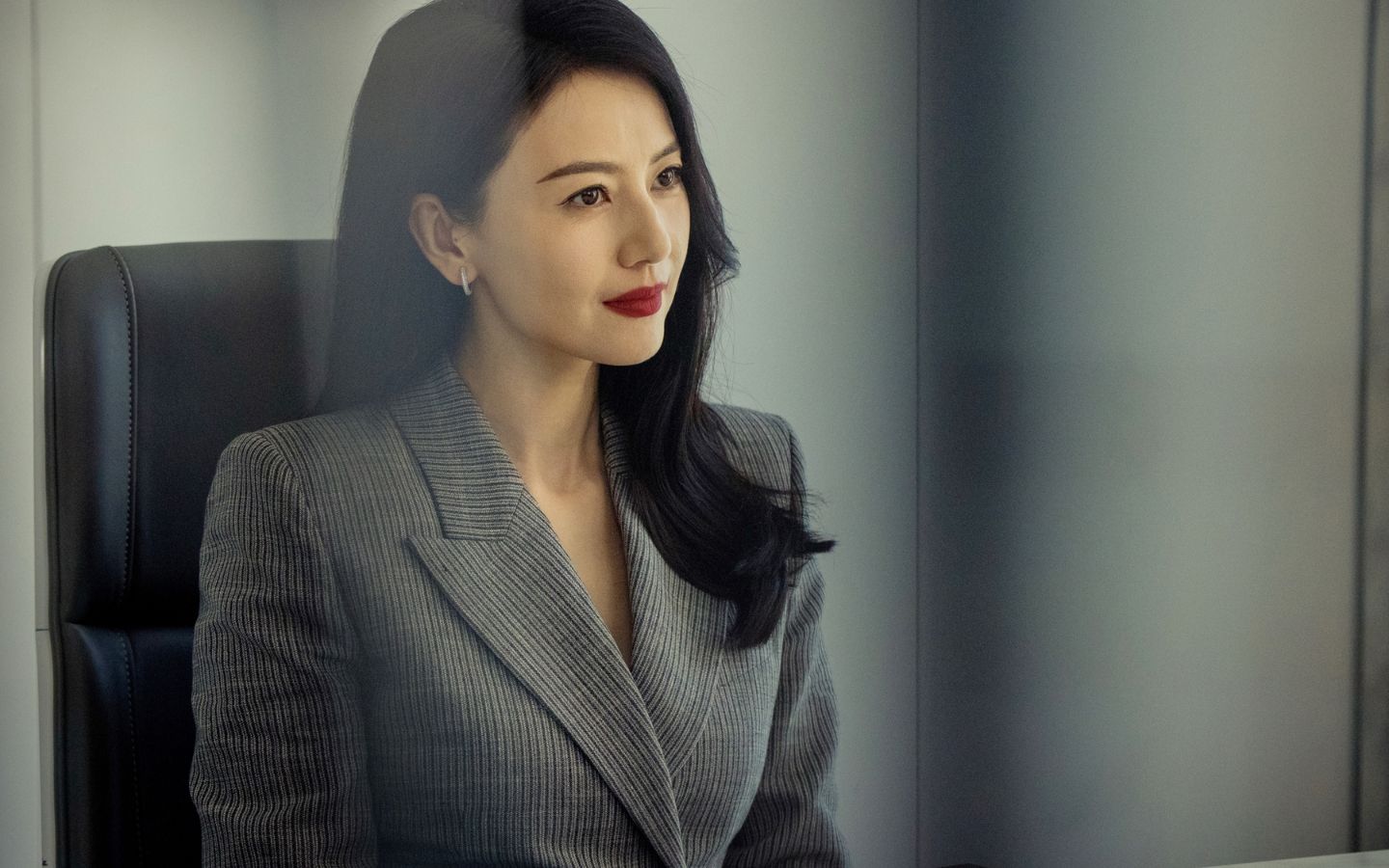 Tuyệt Mật Giác Lực vào top 5 phim trinh thám có tỷ lệ giữ chân người xem cao nhất