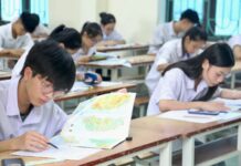 Đề thi môn Địa lý tốt nghiệp THPT 2025 chính thức Đề thi môn Địa lý tốt nghiệp THPT 2025 chính thức