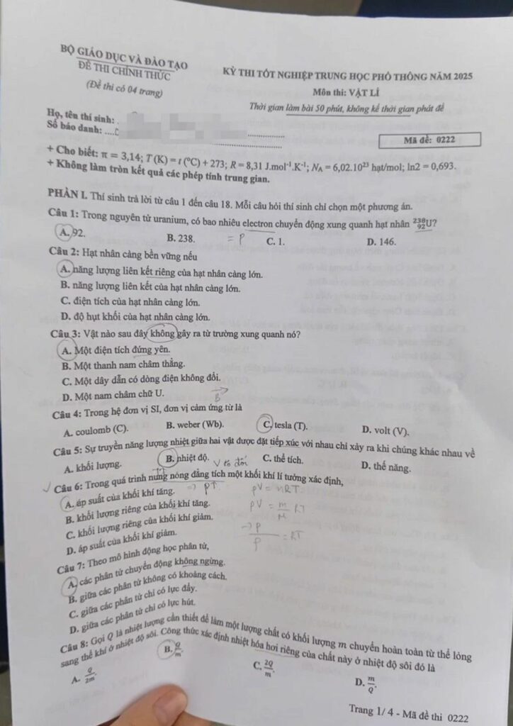 Đề thi môn Vật lý mã đề 0222 trang 1