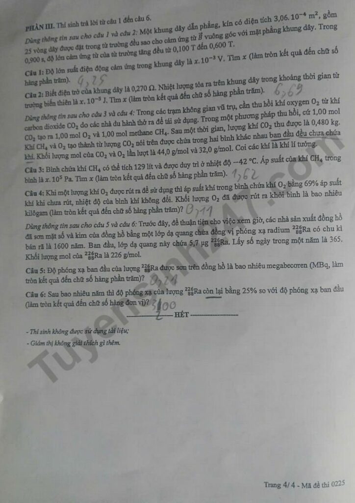 Đề thi môn Vật lý mã đề 0225 trang 4