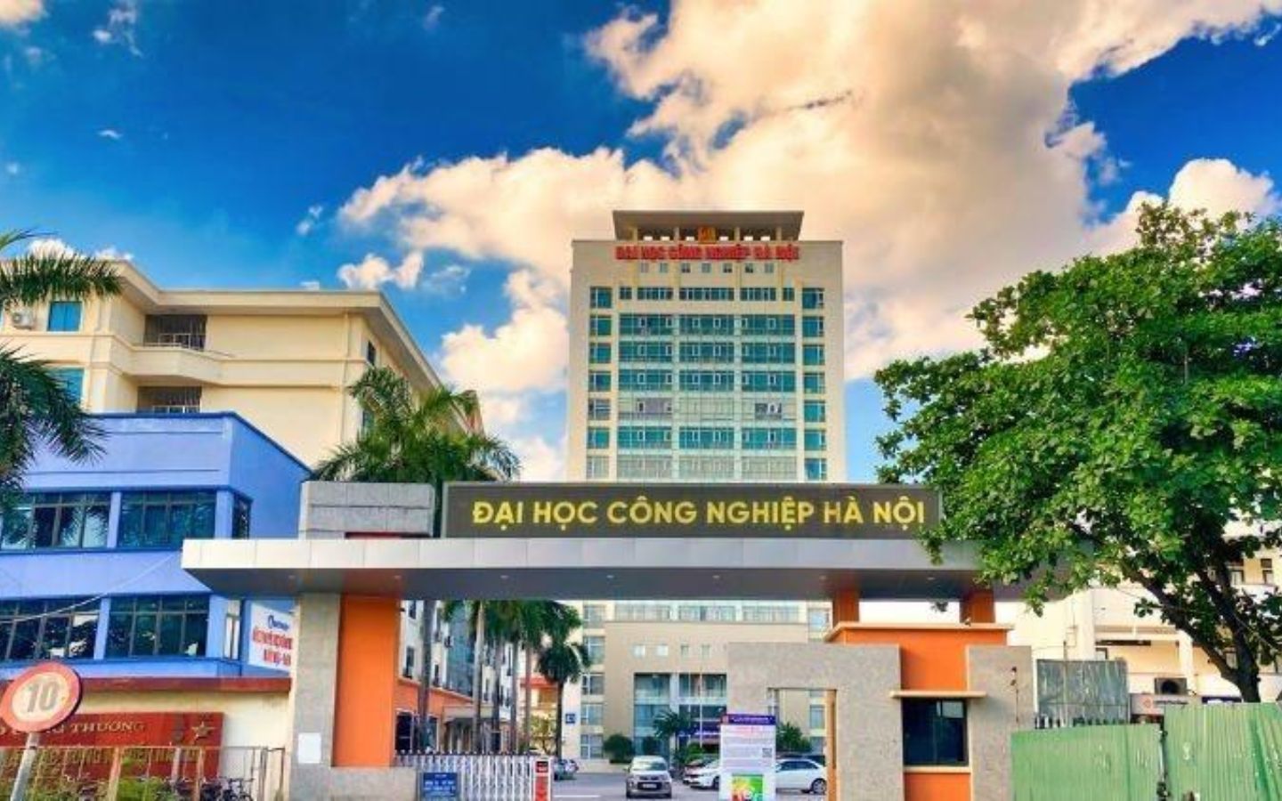 Tổng quan về Đại học Công nghiệp Hà Nội