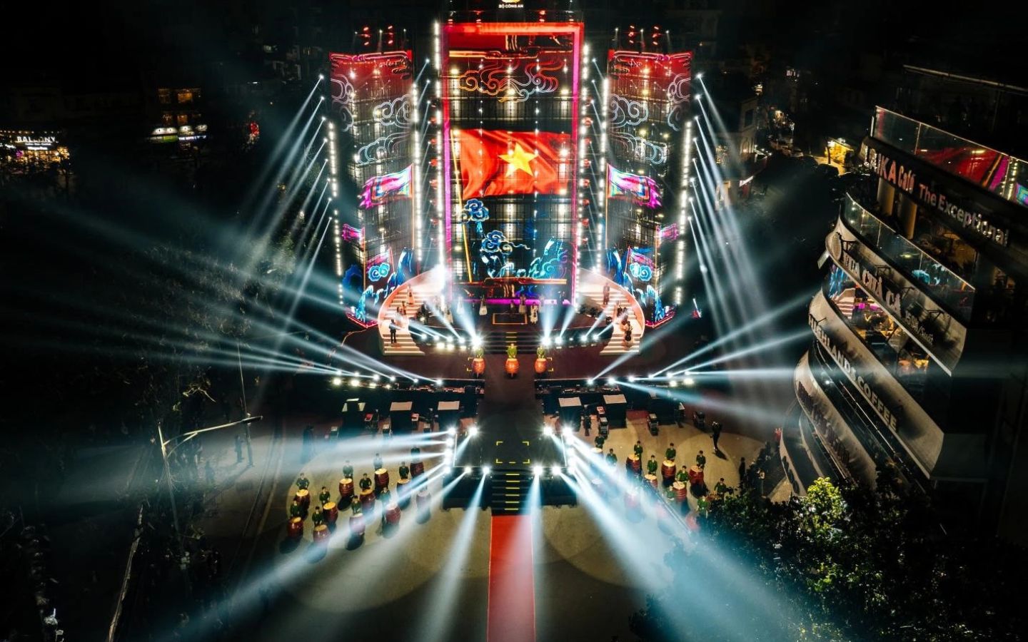 Sự kiện được tổ chức với quy mô lớn, hoành tráng