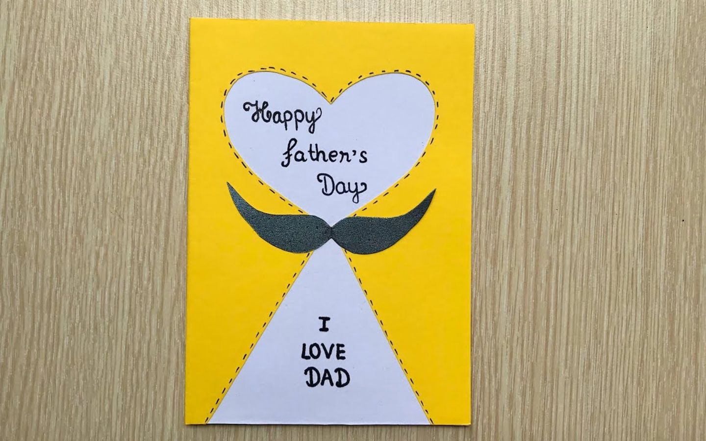 Trái tim vàng dành cho người bố tuyệt vời