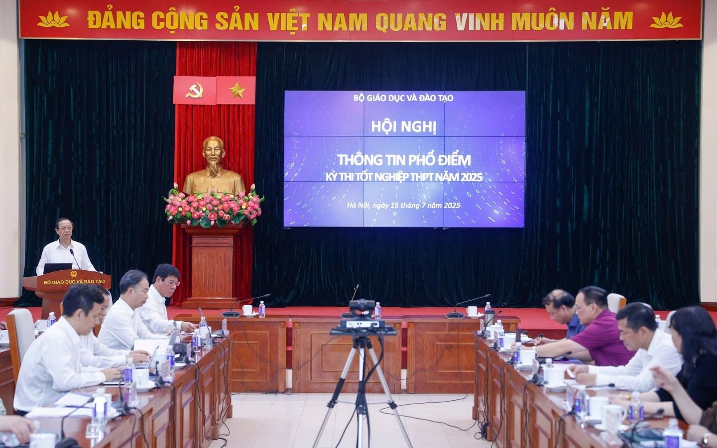 Bộ Giáo dục và Đào tạo họp công bố phổ điểm thi Tốt nghiệp THPT 2025