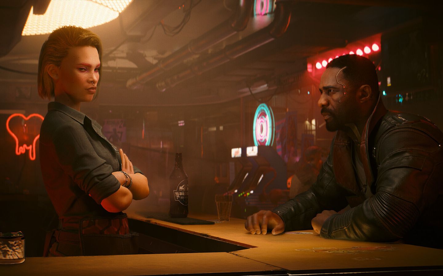 Hai nhân vật trong game Cyberpunk 2077