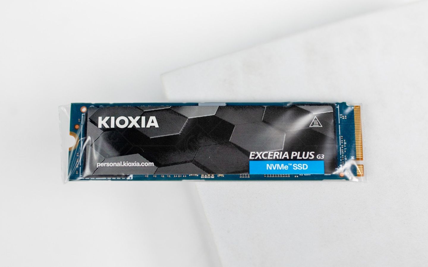 Ổ cứng SSD KIOXIA EXCERIA PLUS G3 1TB NVMe PCIe 4.0, tốc độ đọc/ghi cao, phù hợp cho gaming và làm việc