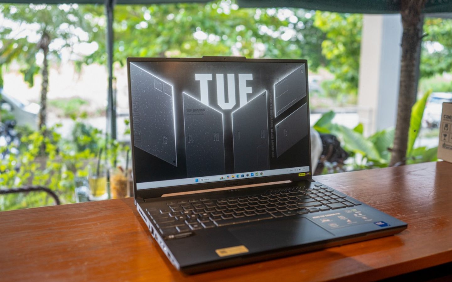 Laptop Asus TUF Gaming F16 sở hữu hiệu năng mạnh mẽ, ổn định