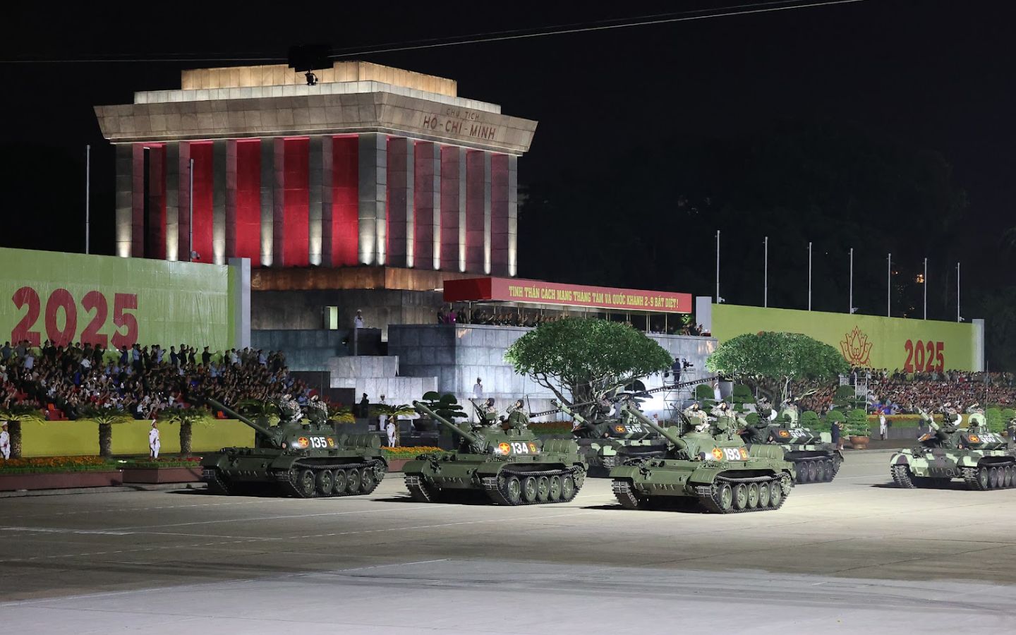 Diễu binh 2/9/2025 tại Quảng trường Ba Đình Hà Nội