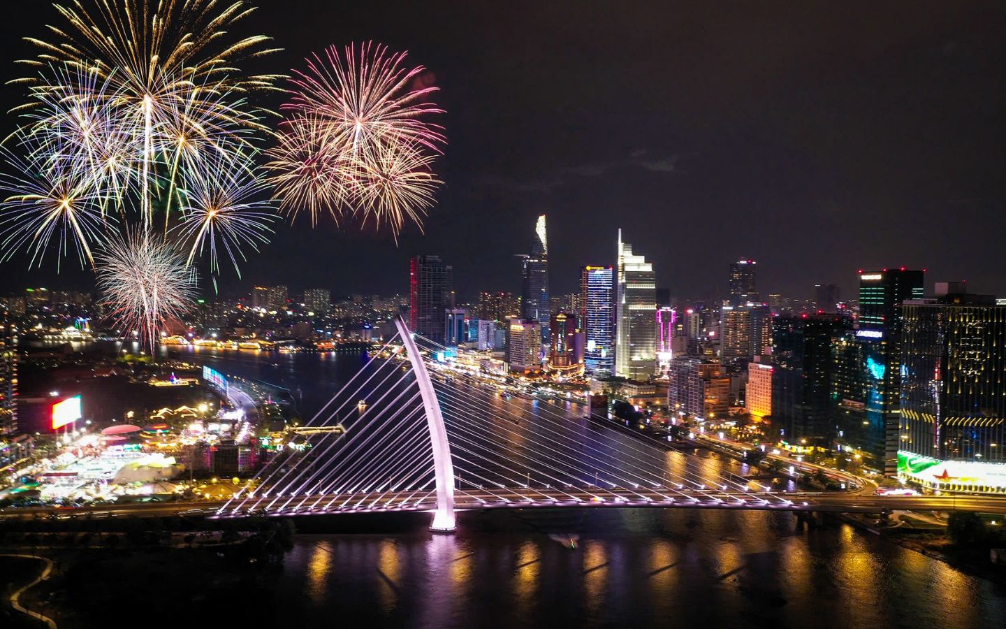 Cầu Thủ Thiêm 2