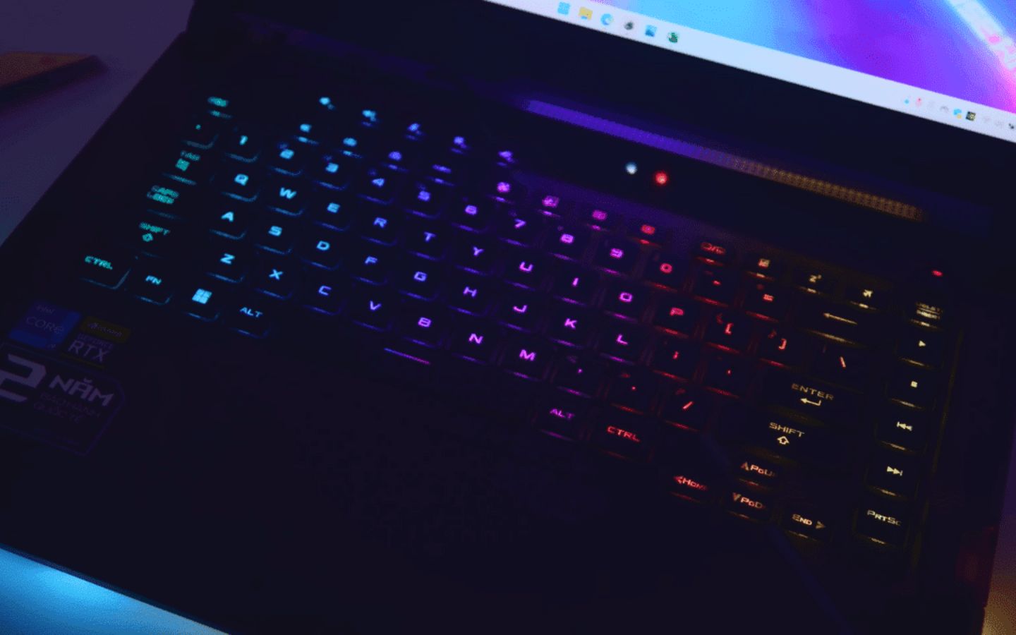 Đèn báo bàn phím hoạt động bình thường