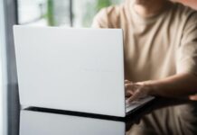 Top laptop ASUS dưới 25 triệu đáng mua nhất năm 2025 Nên mua laptop nào cho sinh viên? Top laptop pin lâu, ổn định, bền bỉ, mỏng nhẹ 2025