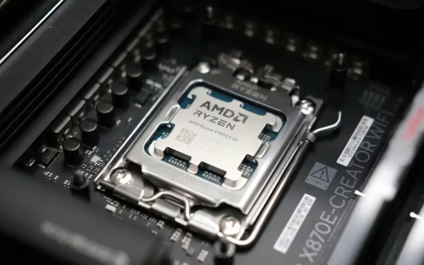  Nên ưu tiên CPU hay GPU khi nâng cấp máy