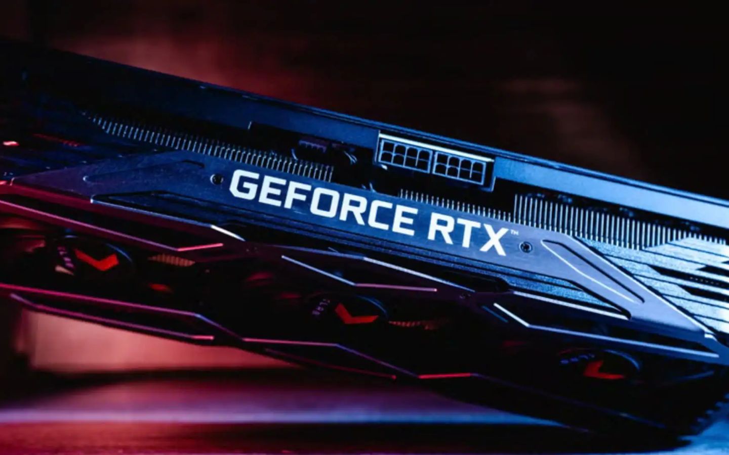 Làm đồ họa nên ưu tiên CPU hay GPU để render?